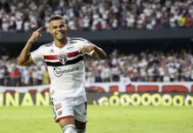 Corinthians acerta contratação de meia Alisson alisson