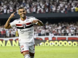 Corinthians acerta contratação de meia Alisson alisson