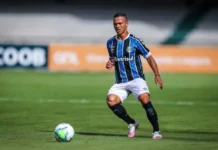 Volante que atuou no Grêmio está no radar do Mirassol Darlan